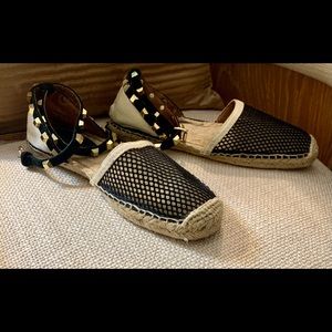 Rebecca Minkoff closed in sandal!